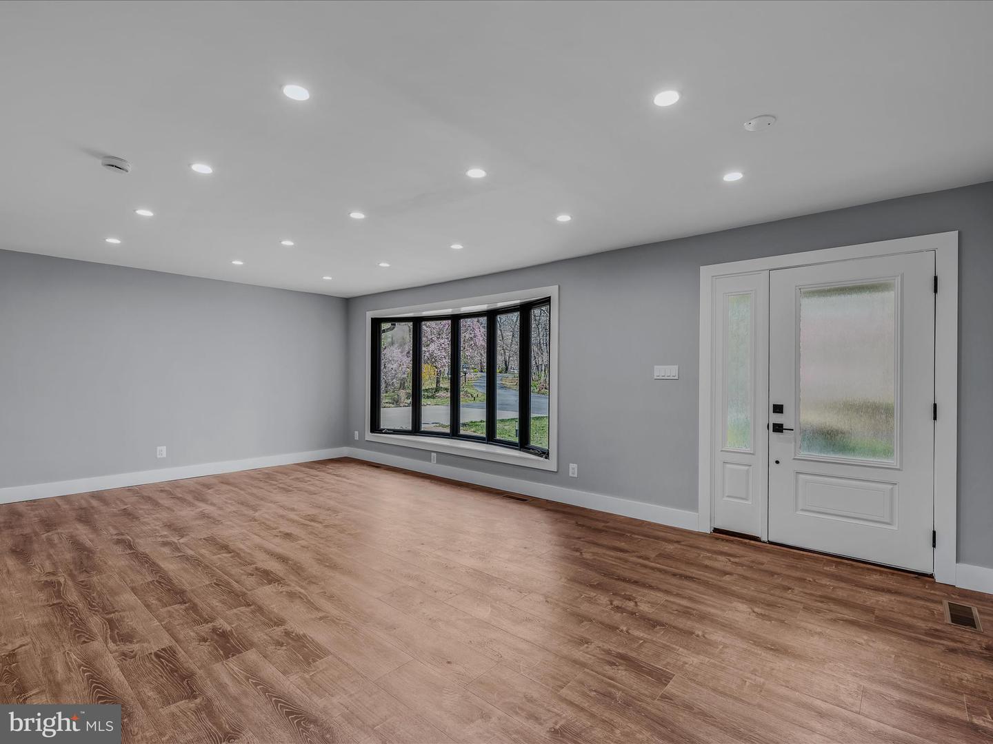 249 MINERAL SPRINGS DR, FRONT ROYAL, Virginia 22630, 6 Bedrooms Bedrooms, ,4 BathroomsBathrooms,Residential,For sale,249 MINERAL SPRINGS DR,VAWR2010672 MLS # VAWR2010672