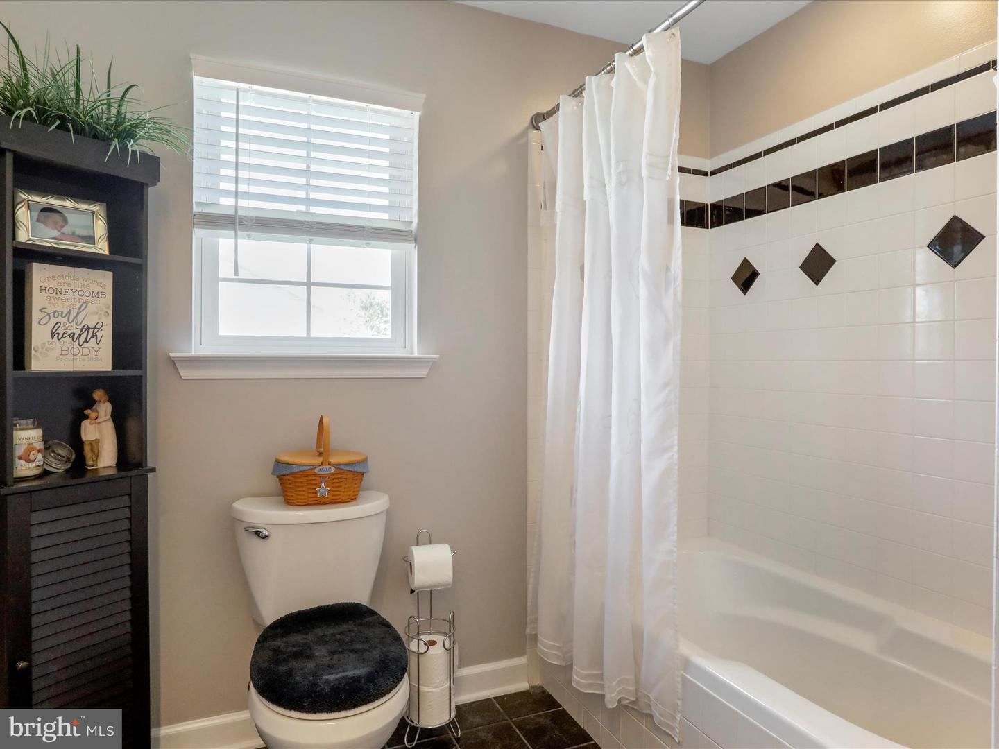 224 LAUCK DR, WINCHESTER, Virginia 22603, 3 Bedrooms Bedrooms, ,2 BathroomsBathrooms,Residential,For sale,224 LAUCK DR,VAFV2033174 MLS # VAFV2033174