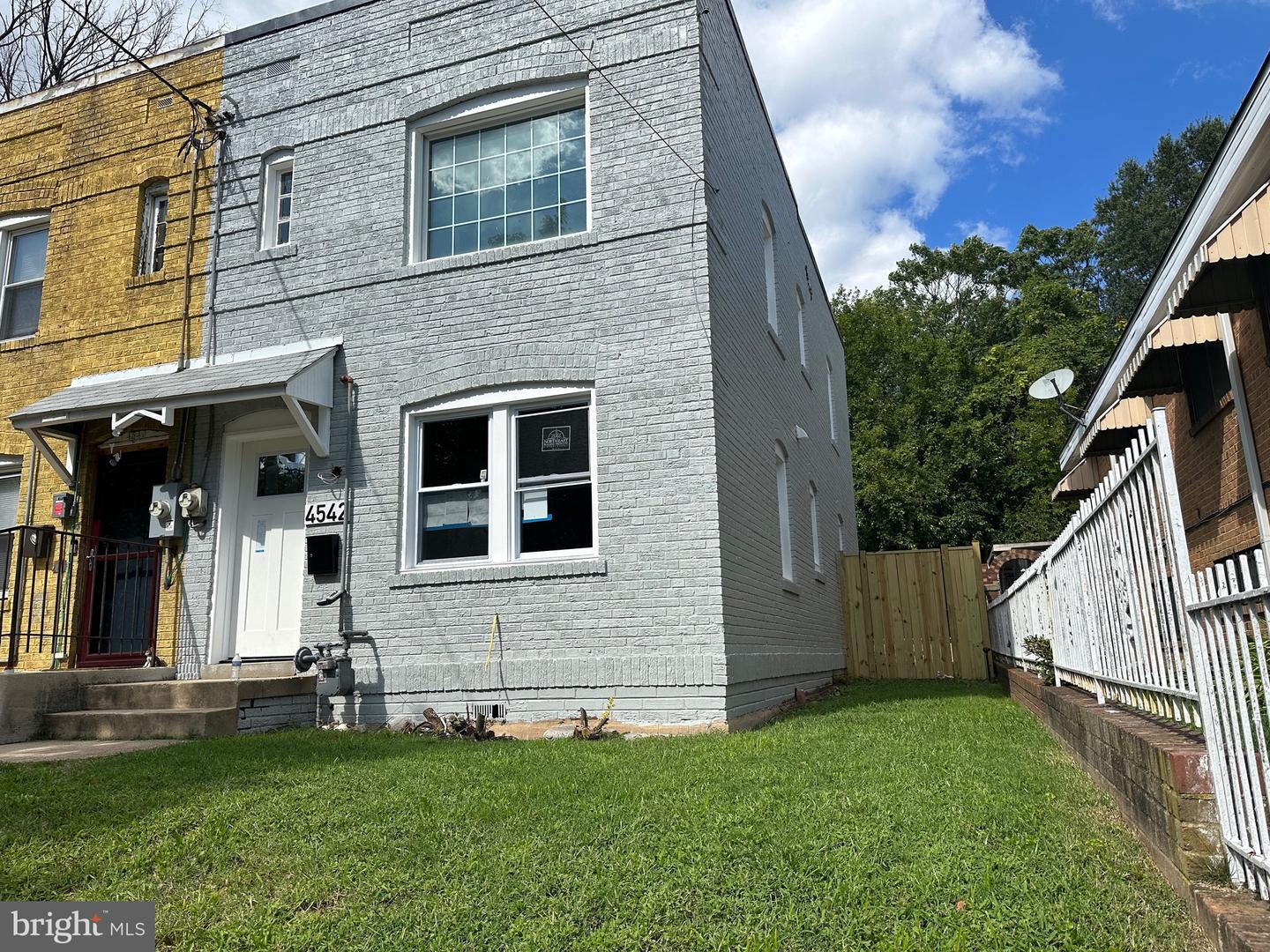 4542 EADS ST NE, WASHINGTON, District Of Columbia 20019, 3 Bedrooms Bedrooms, ,2 BathroomsBathrooms,Residential,For sale,4542 EADS ST NE,DCDC2193060 MLS # DCDC2193060