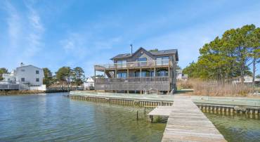 5148 TWILLEY DR, CHINCOTEAGUE ISLAND, Virginia 23336, 3 Bedrooms Bedrooms, ,3 BathroomsBathrooms,Residential,For sale,5148 TWILLEY DR,VAAC2001698 MLS # VAAC2001698