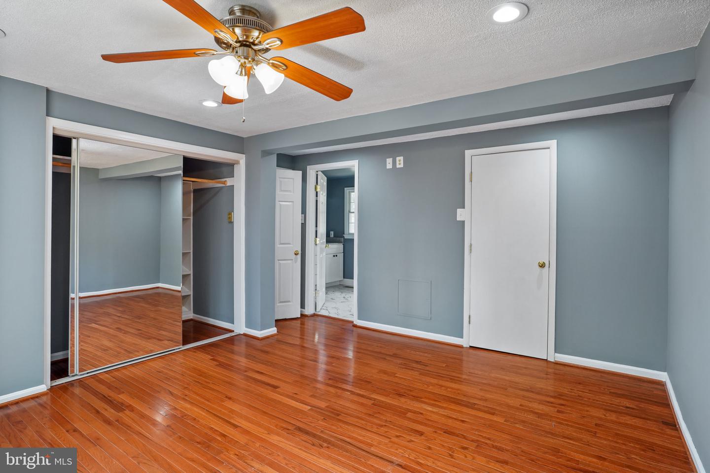 7058 CRESPO LN, MANASSAS, Virginia 20112, 8 Bedrooms Bedrooms, ,4 BathroomsBathrooms,Residential,For sale,7058 CRESPO LN,VAPW2090580 MLS # VAPW2090580