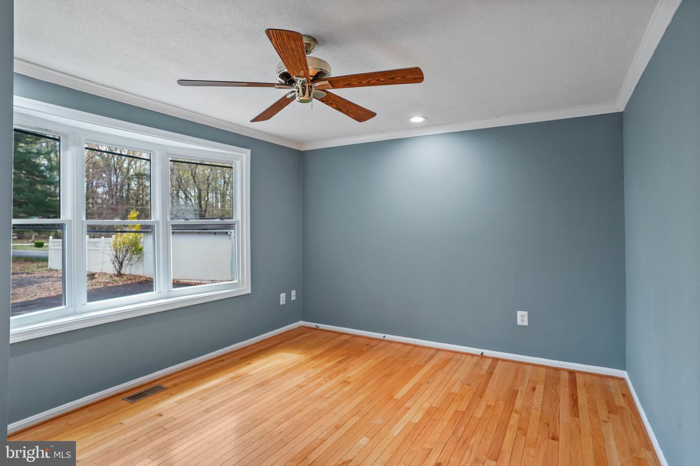 7058 CRESPO LN, MANASSAS, Virginia 20112, 8 Bedrooms Bedrooms, ,4 BathroomsBathrooms,Residential,For sale,7058 CRESPO LN,VAPW2090580 MLS # VAPW2090580