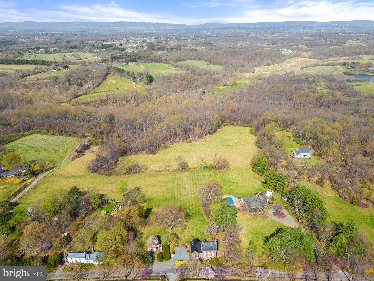 38684 MOUNT GILEAD RD, LEESBURG, Virginia 20175, 3 Bedrooms Bedrooms, ,3 BathroomsBathrooms,Residential,For sale,38684 MOUNT GILEAD RD,VALO2092658 MLS # VALO2092658