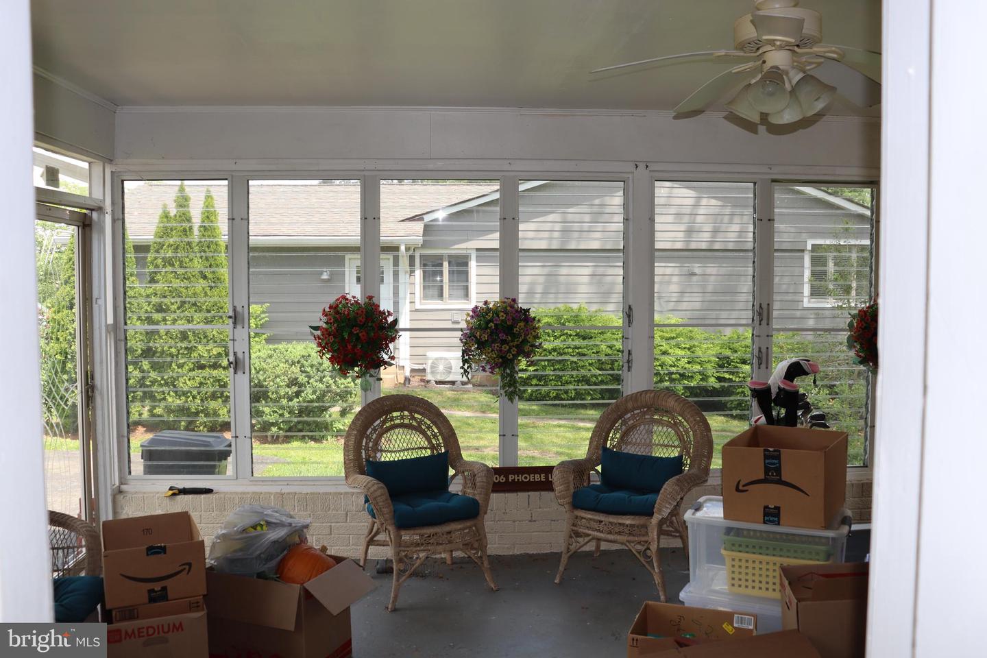 229 DOVER RD, WARRENTON, Virginia 20186, 4 Bedrooms Bedrooms, ,3 BathroomsBathrooms,Residential,For sale,229 DOVER RD,VAFQ2016082 MLS # VAFQ2016082