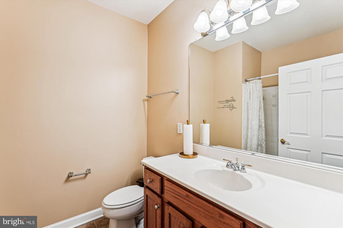 44485 CHAMBERLAIN TER #205, ASHBURN, Virginia 20147, 2 Bedrooms Bedrooms, ,2 BathroomsBathrooms,Residential,For sale,44485 CHAMBERLAIN TER #205,VALO2091720 MLS # VALO2091720