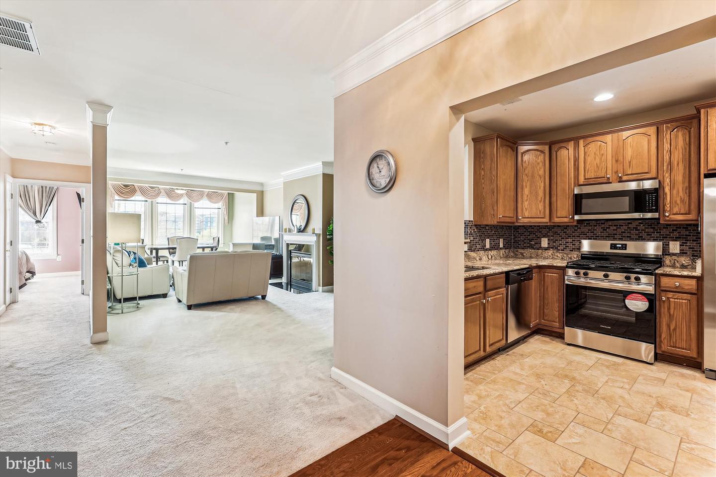 44485 CHAMBERLAIN TER #205, ASHBURN, Virginia 20147, 2 Bedrooms Bedrooms, ,2 BathroomsBathrooms,Residential,For sale,44485 CHAMBERLAIN TER #205,VALO2091720 MLS # VALO2091720