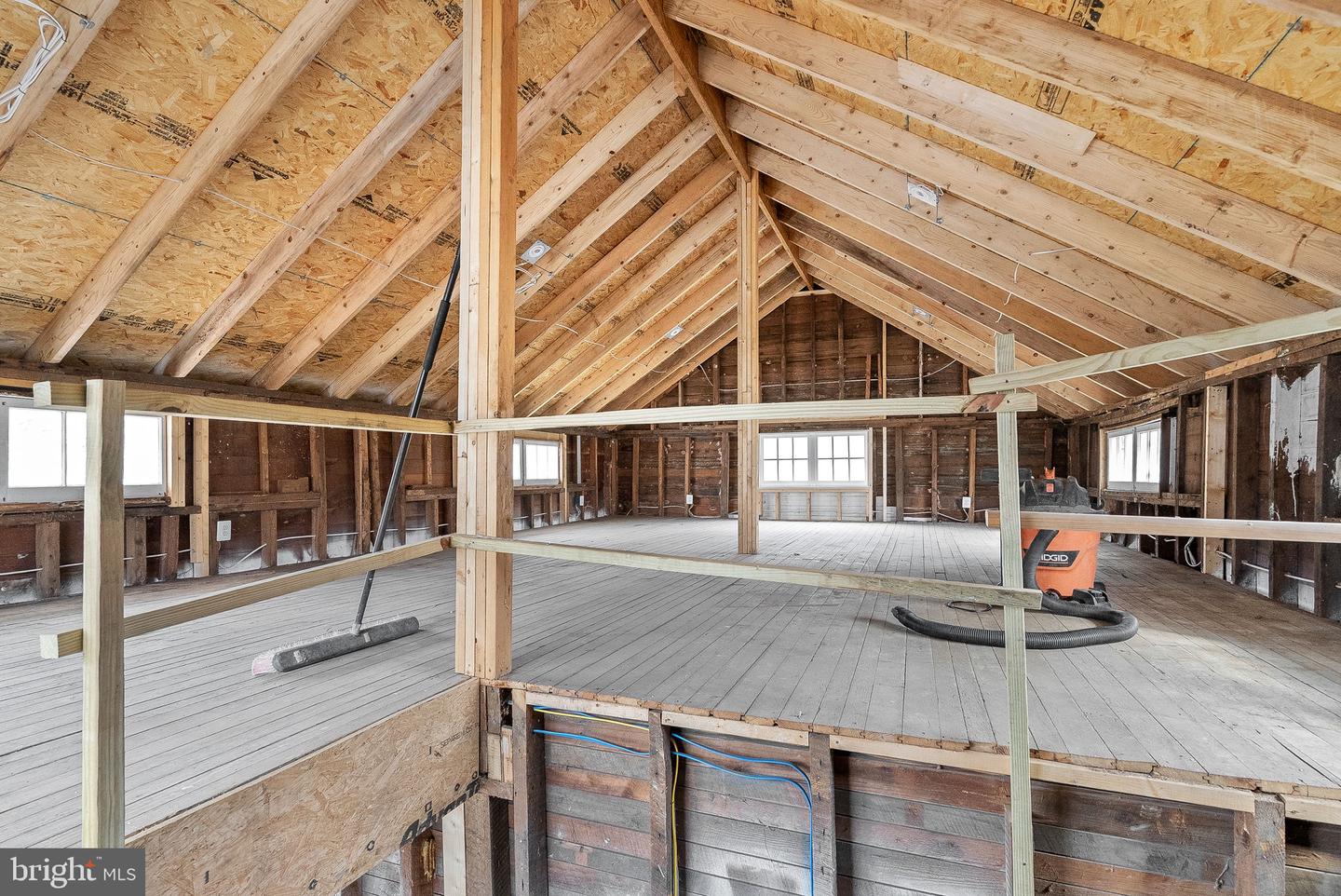 15570 SECOND ST, WATERFORD, Virginia 20197, 4 Bedrooms Bedrooms, ,3 BathroomsBathrooms,Residential,For sale,15570 SECOND ST,VALO2090668 MLS # VALO2090668