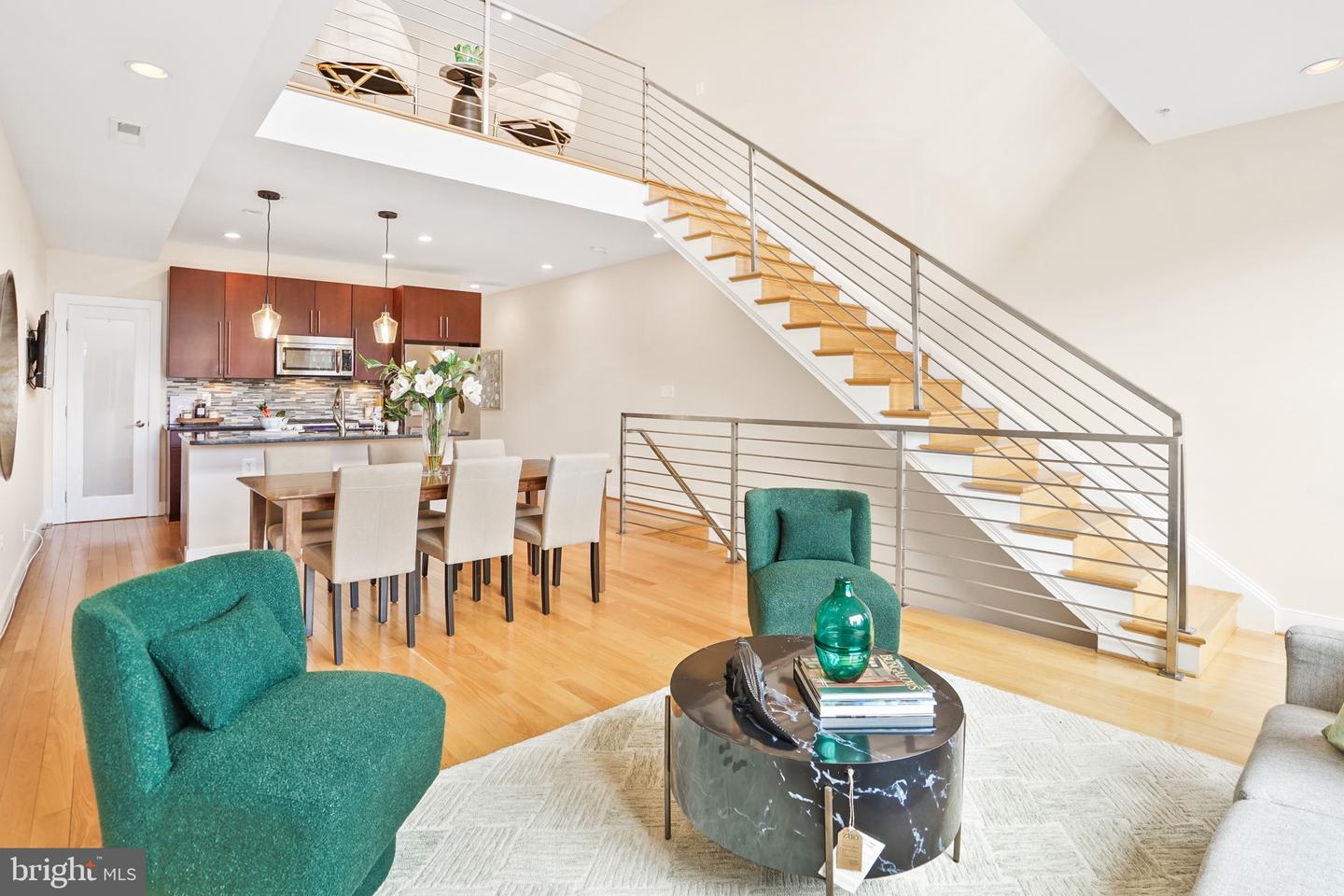1402 K ST SE #2, WASHINGTON, District Of Columbia 20003, 2 Bedrooms Bedrooms, ,2 BathroomsBathrooms,Residential,For sale,1402 K ST SE #2,DCDC2191206 MLS # DCDC2191206