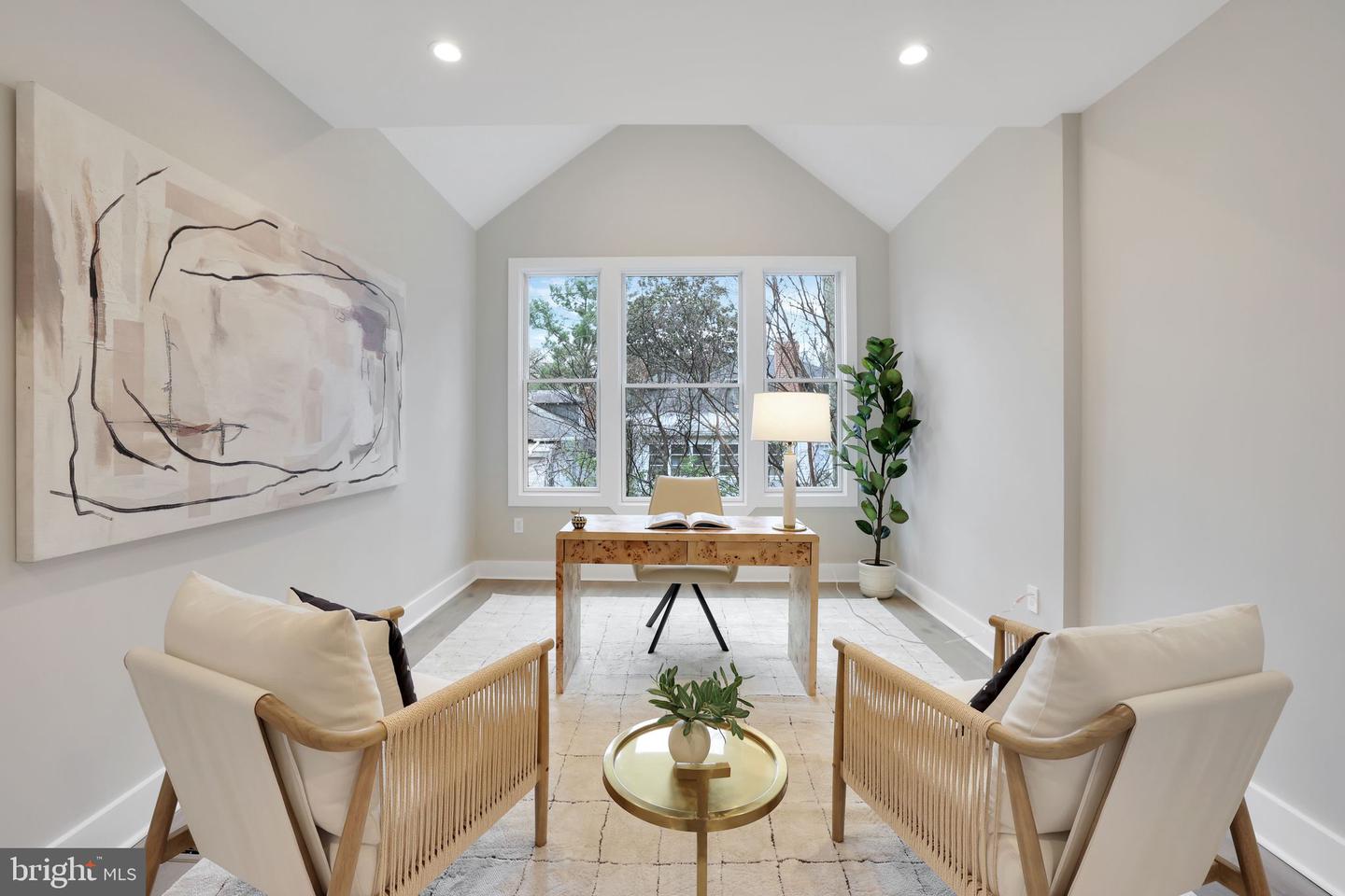 3740 KANAWHA ST NW, WASHINGTON, District Of Columbia 20015, 5 Bedrooms Bedrooms, ,4 BathroomsBathrooms,Residential,For sale,3740 KANAWHA ST NW,DCDC2191558 MLS # DCDC2191558