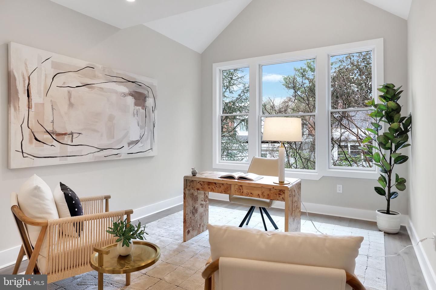 3740 KANAWHA ST NW, WASHINGTON, District Of Columbia 20015, 5 Bedrooms Bedrooms, ,4 BathroomsBathrooms,Residential,For sale,3740 KANAWHA ST NW,DCDC2191558 MLS # DCDC2191558