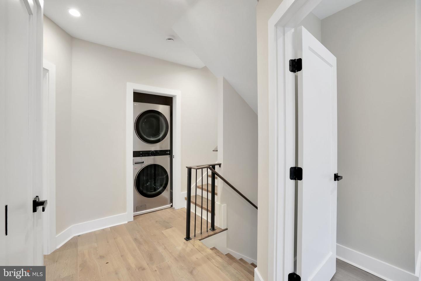 3740 KANAWHA ST NW, WASHINGTON, District Of Columbia 20015, 5 Bedrooms Bedrooms, ,4 BathroomsBathrooms,Residential,For sale,3740 KANAWHA ST NW,DCDC2191558 MLS # DCDC2191558