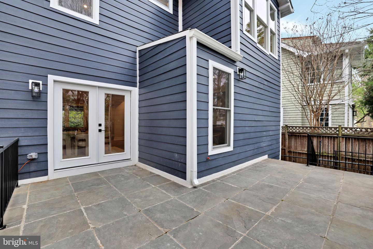 3740 KANAWHA ST NW, WASHINGTON, District Of Columbia 20015, 5 Bedrooms Bedrooms, ,4 BathroomsBathrooms,Residential,For sale,3740 KANAWHA ST NW,DCDC2191558 MLS # DCDC2191558
