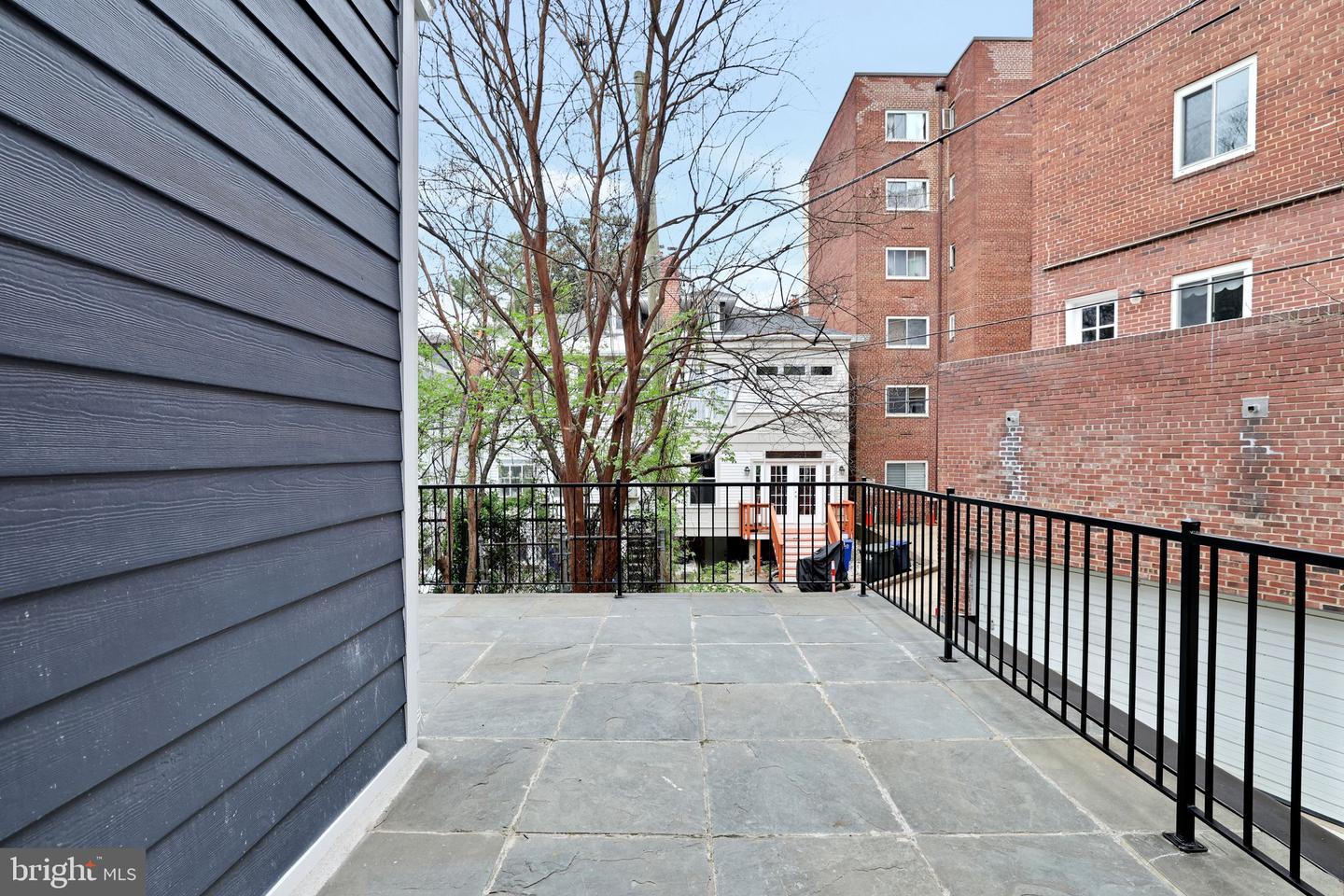 3740 KANAWHA ST NW, WASHINGTON, District Of Columbia 20015, 5 Bedrooms Bedrooms, ,4 BathroomsBathrooms,Residential,For sale,3740 KANAWHA ST NW,DCDC2191558 MLS # DCDC2191558
