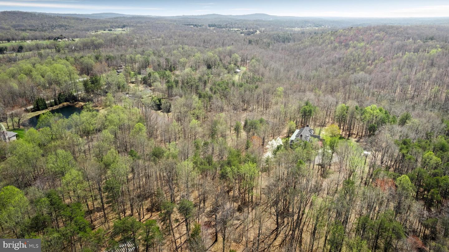 5930 WILSON RD, MARSHALL, Virginia 20115, 5 Bedrooms Bedrooms, ,6 BathroomsBathrooms,Residential,For sale,5930 WILSON RD,VAFQ2015926 MLS # VAFQ2015926