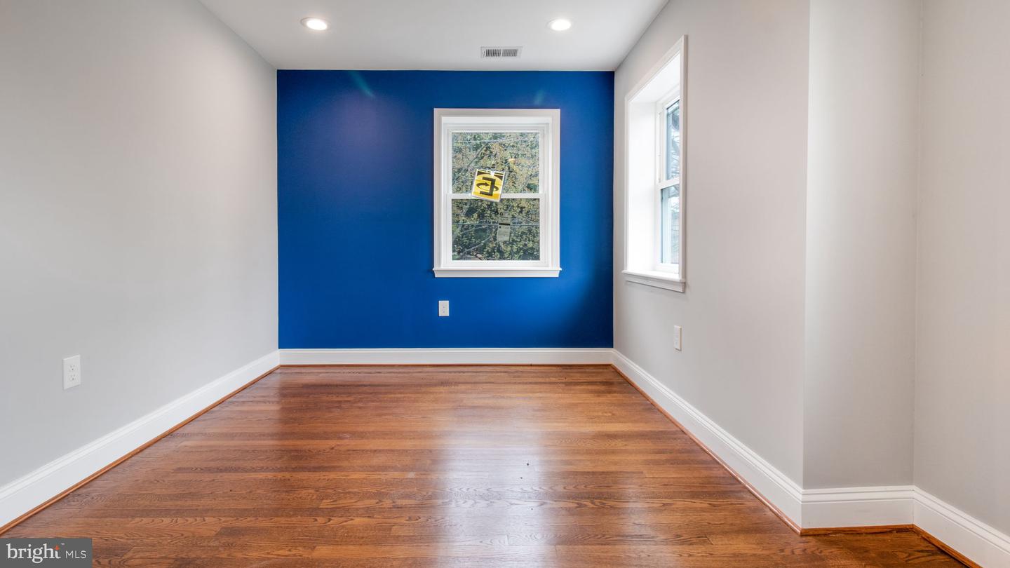 901 VARNUM ST NE, WASHINGTON, District Of Columbia 20017, 4 Bedrooms Bedrooms, ,2 BathroomsBathrooms,Residential,For sale,901 VARNUM ST NE,DCDC2193484 MLS # DCDC2193484
