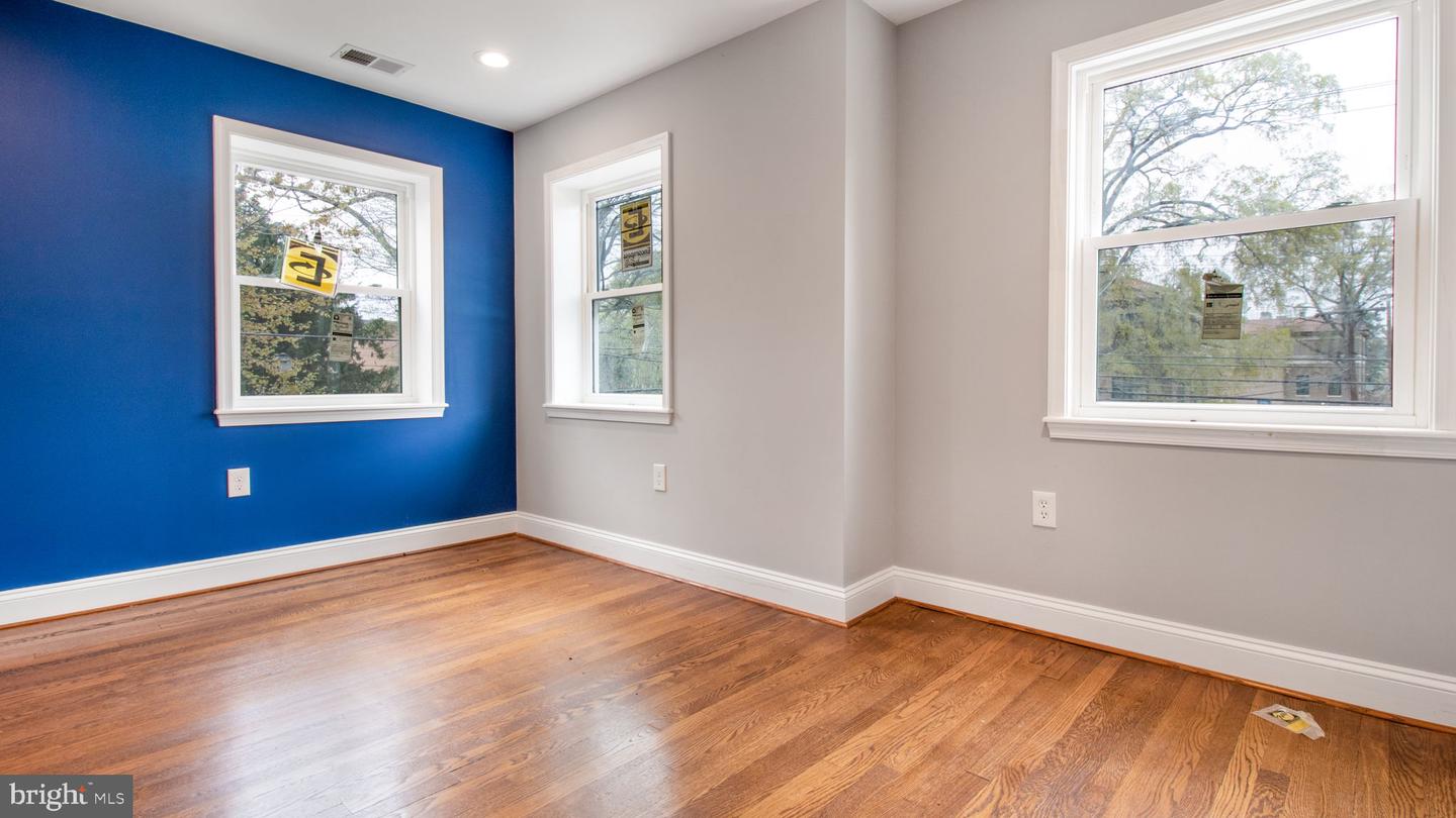 901 VARNUM ST NE, WASHINGTON, District Of Columbia 20017, 4 Bedrooms Bedrooms, ,2 BathroomsBathrooms,Residential,For sale,901 VARNUM ST NE,DCDC2193484 MLS # DCDC2193484
