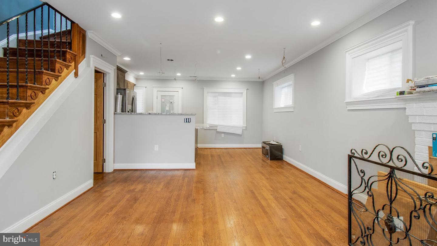 901 VARNUM ST NE, WASHINGTON, District Of Columbia 20017, 4 Bedrooms Bedrooms, ,2 BathroomsBathrooms,Residential,For sale,901 VARNUM ST NE,DCDC2193484 MLS # DCDC2193484