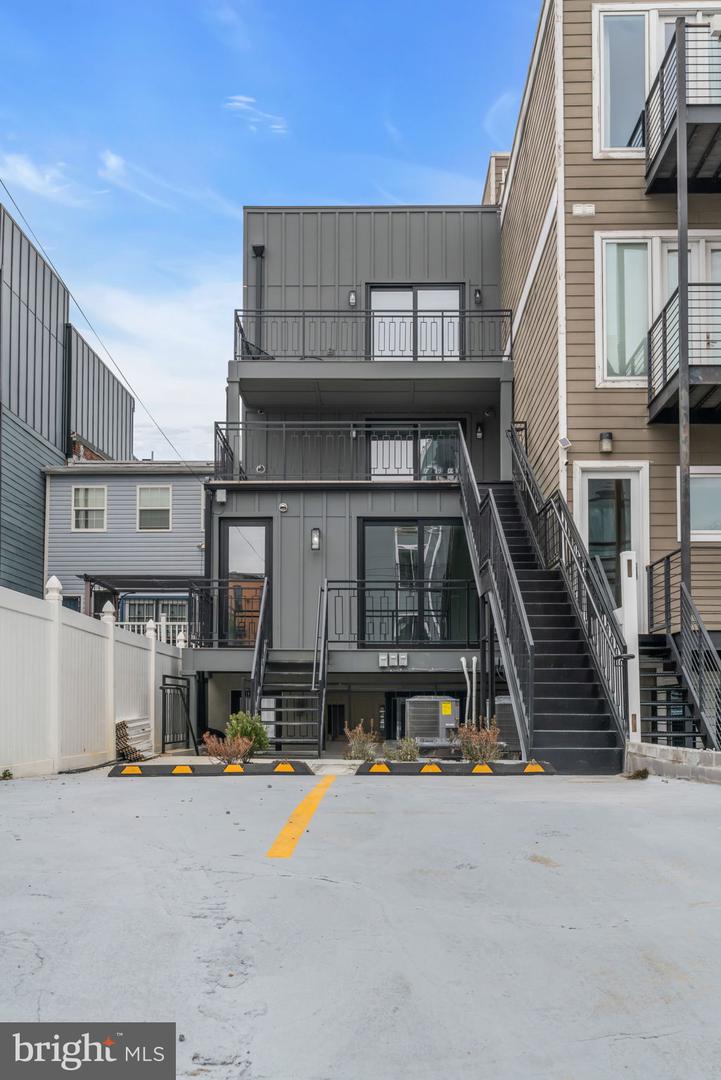 1121 MORSE ST NE #1, WASHINGTON, District Of Columbia 20002, 2 Bedrooms Bedrooms, ,2 BathroomsBathrooms,Residential,For sale,1121 MORSE ST NE #1,DCDC2193490 MLS # DCDC2193490