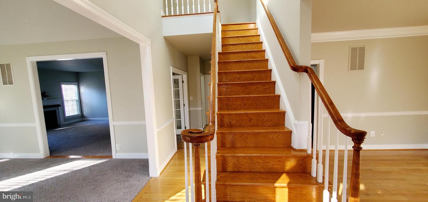 20153 VALHALLA SQ, ASHBURN, Virginia 20147, 3 Bedrooms Bedrooms, ,3 BathroomsBathrooms,Residential,For sale,20153 VALHALLA SQ,VALO2090020 MLS # VALO2090020