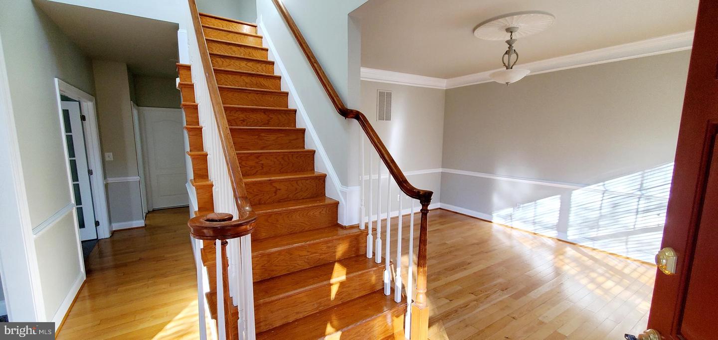 20153 VALHALLA SQ, ASHBURN, Virginia 20147, 3 Bedrooms Bedrooms, ,3 BathroomsBathrooms,Residential,For sale,20153 VALHALLA SQ,VALO2090020 MLS # VALO2090020