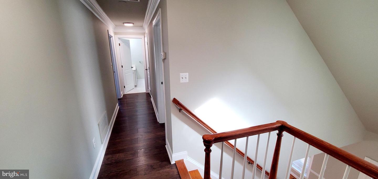20153 VALHALLA SQ, ASHBURN, Virginia 20147, 3 Bedrooms Bedrooms, ,3 BathroomsBathrooms,Residential,For sale,20153 VALHALLA SQ,VALO2090020 MLS # VALO2090020