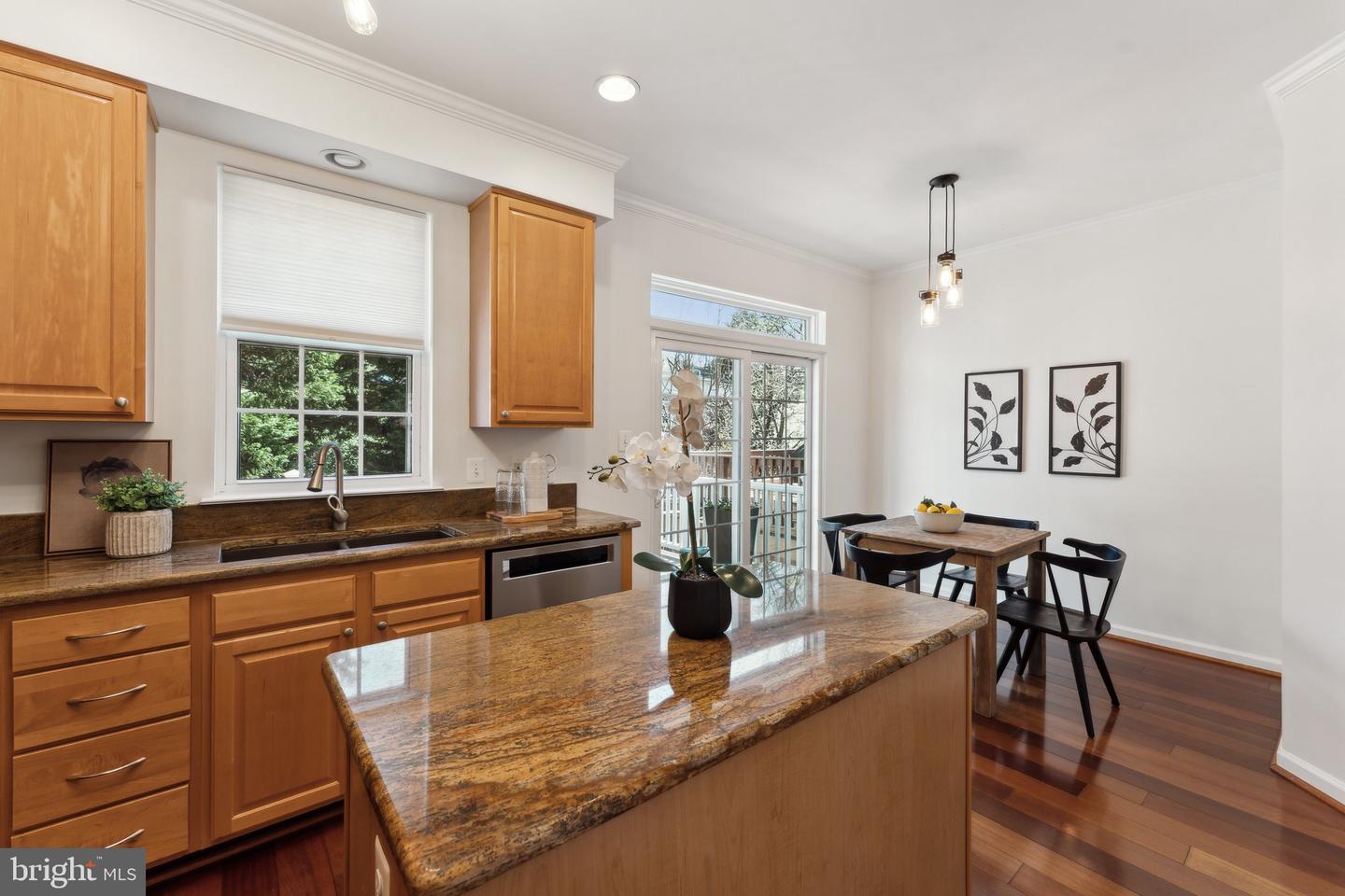 3913A ELBERT AVE, ALEXANDRIA, Virginia 22305, 3 Bedrooms Bedrooms, ,3 BathroomsBathrooms,Residential,For sale,3913A ELBERT AVE,VAAX2043190 MLS # VAAX2043190