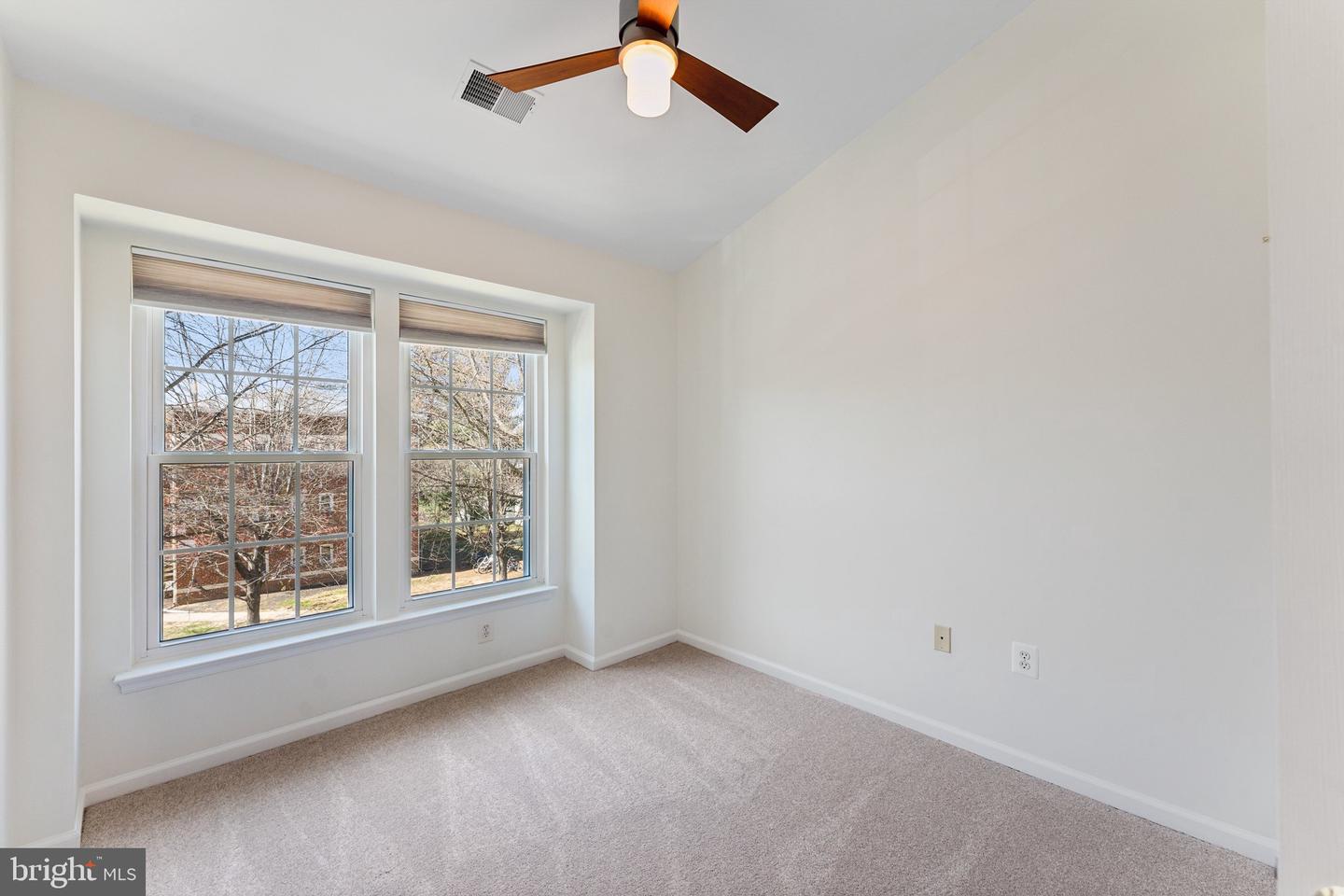 3913A ELBERT AVE, ALEXANDRIA, Virginia 22305, 3 Bedrooms Bedrooms, ,3 BathroomsBathrooms,Residential,For sale,3913A ELBERT AVE,VAAX2043190 MLS # VAAX2043190