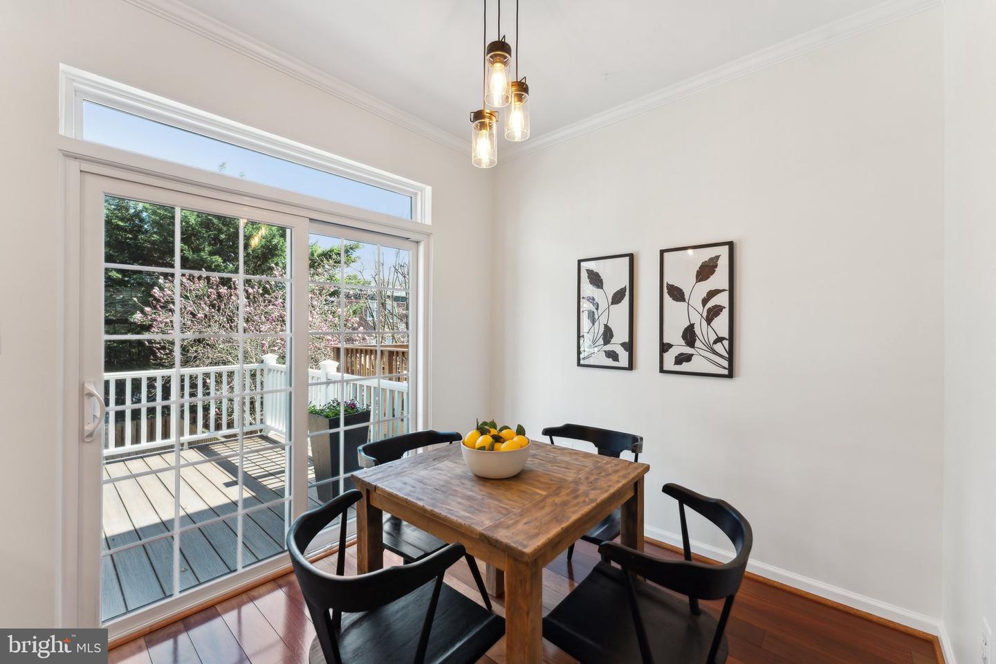 3913A ELBERT AVE, ALEXANDRIA, Virginia 22305, 3 Bedrooms Bedrooms, ,3 BathroomsBathrooms,Residential,For sale,3913A ELBERT AVE,VAAX2043190 MLS # VAAX2043190