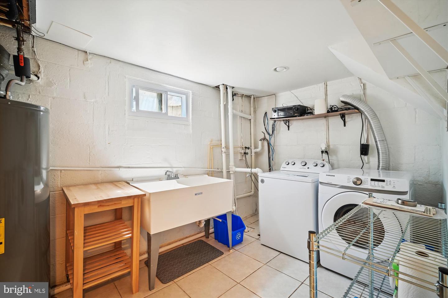 1416 S BUCHANAN ST, ARLINGTON, Virginia 22204, 3 Bedrooms Bedrooms, ,2 BathroomsBathrooms,Residential,For sale,1416 S BUCHANAN ST,VAAR2055000 MLS # VAAR2055000