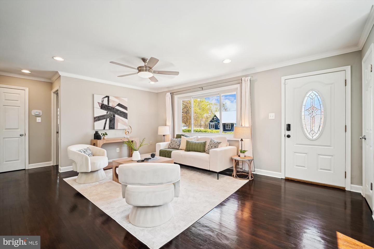 1416 S BUCHANAN ST, ARLINGTON, Virginia 22204, 3 Bedrooms Bedrooms, ,2 BathroomsBathrooms,Residential,For sale,1416 S BUCHANAN ST,VAAR2055000 MLS # VAAR2055000