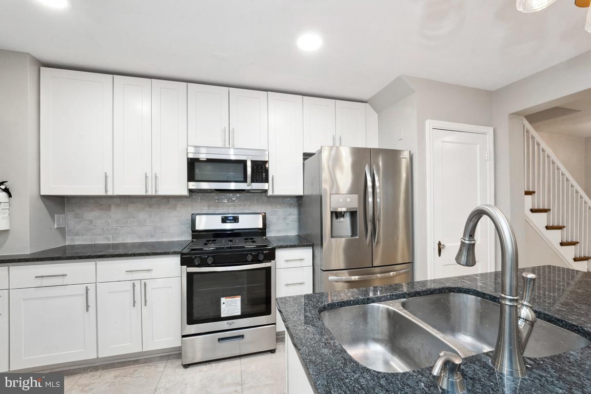 71 54TH ST SE, WASHINGTON, District Of Columbia 20019, 3 Bedrooms Bedrooms, ,2 BathroomsBathrooms,Residential,For sale,71 54TH ST SE,DCDC2192124 MLS # DCDC2192124