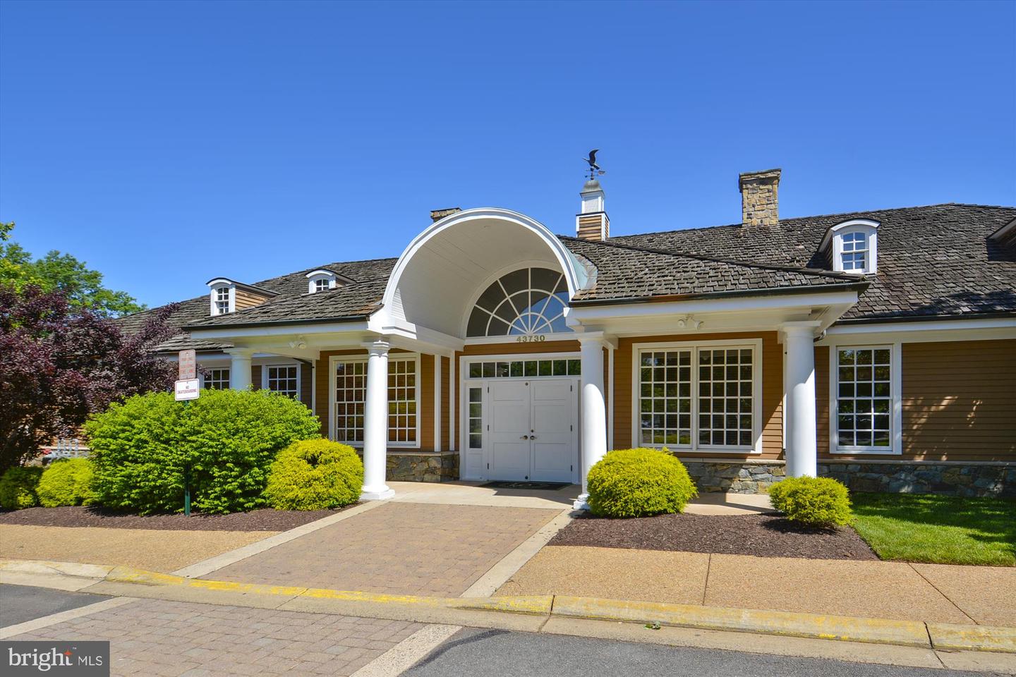 18435 JUPITER HILLS TER, LEESBURG, Virginia 20176, 4 Bedrooms Bedrooms, ,2 BathroomsBathrooms,Residential,For sale,18435 JUPITER HILLS TER,VALO2089572 MLS # VALO2089572
