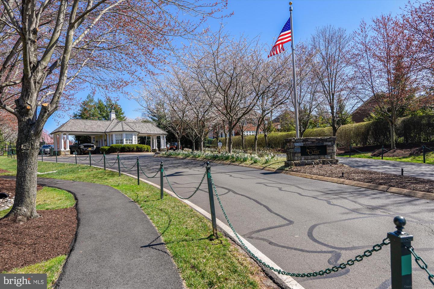 18435 JUPITER HILLS TER, LEESBURG, Virginia 20176, 4 Bedrooms Bedrooms, ,2 BathroomsBathrooms,Residential,For sale,18435 JUPITER HILLS TER,VALO2089572 MLS # VALO2089572