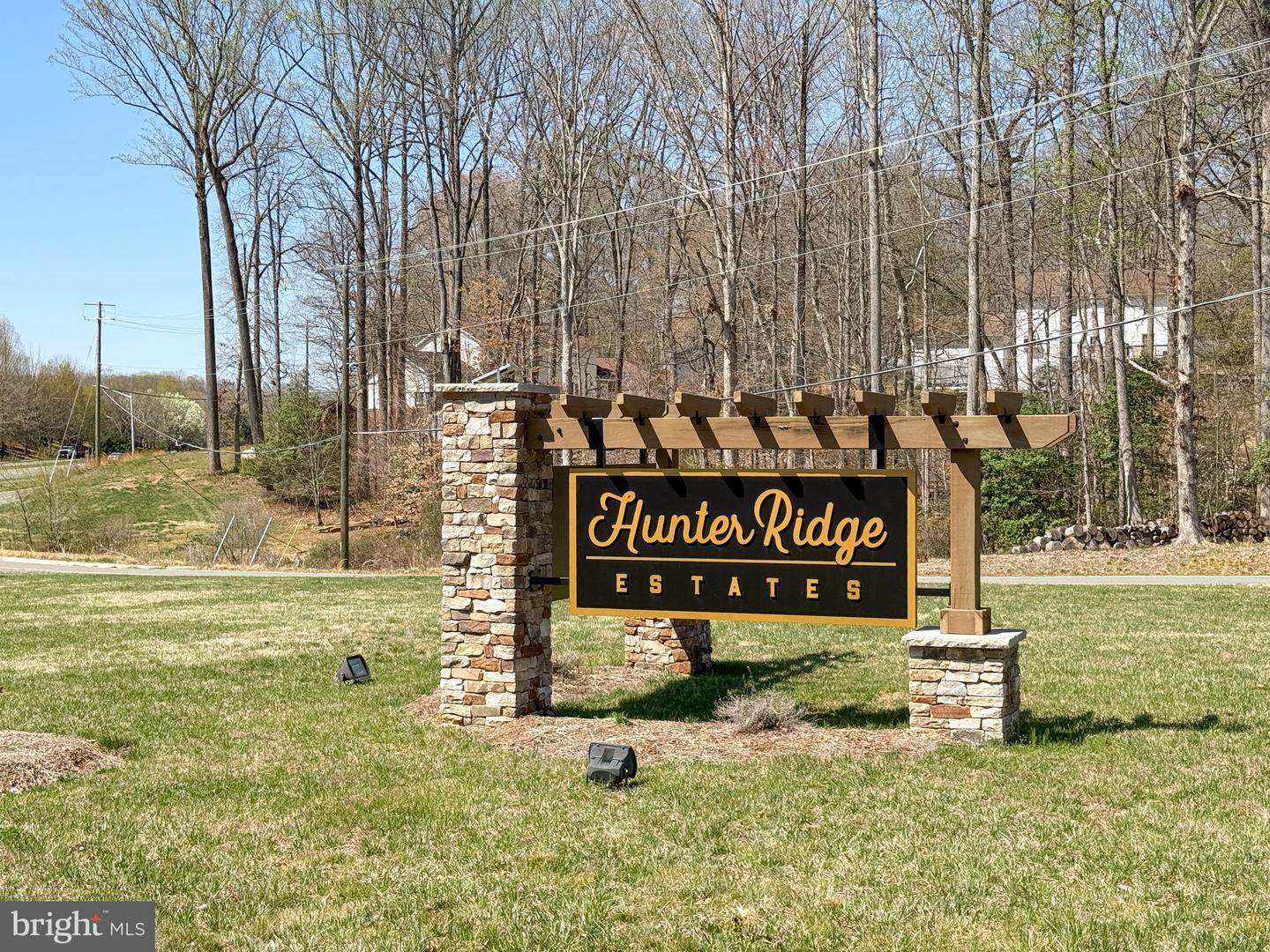 14612 BRIDLE CREEK RD, WOODBRIDGE, Virginia 22193, 5 Bedrooms Bedrooms, ,4 BathroomsBathrooms,Residential,For sale,14612 BRIDLE CREEK RD,VAPW2089216 MLS # VAPW2089216