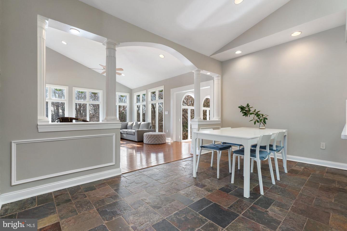 2007 SPRING BRANCH DR, VIENNA, Virginia 22181, 6 Bedrooms Bedrooms, ,5 BathroomsBathrooms,Residential,For sale,2007 SPRING BRANCH DR,VAFX2229638 MLS # VAFX2229638