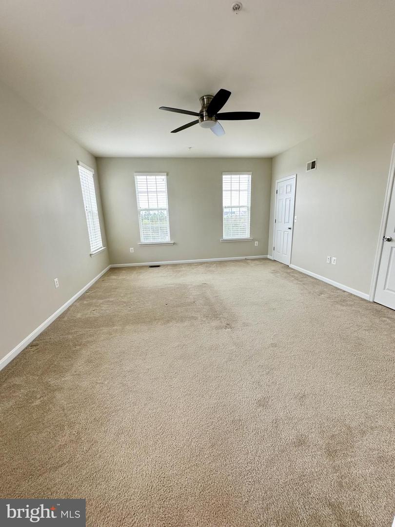 43903 CENTERGATE DR, ASHBURN, Virginia 20148, 3 Bedrooms Bedrooms, ,2 BathroomsBathrooms,Residential,For sale,43903 CENTERGATE DR,VALO2092606 MLS # VALO2092606