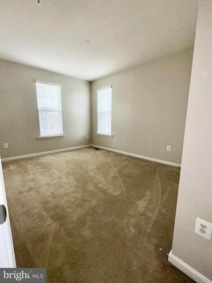 43903 CENTERGATE DR, ASHBURN, Virginia 20148, 3 Bedrooms Bedrooms, ,2 BathroomsBathrooms,Residential,For sale,43903 CENTERGATE DR,VALO2092606 MLS # VALO2092606