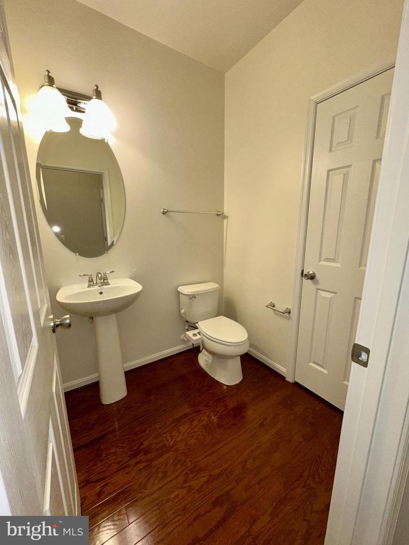 43903 CENTERGATE DR, ASHBURN, Virginia 20148, 3 Bedrooms Bedrooms, ,2 BathroomsBathrooms,Residential,For sale,43903 CENTERGATE DR,VALO2092606 MLS # VALO2092606