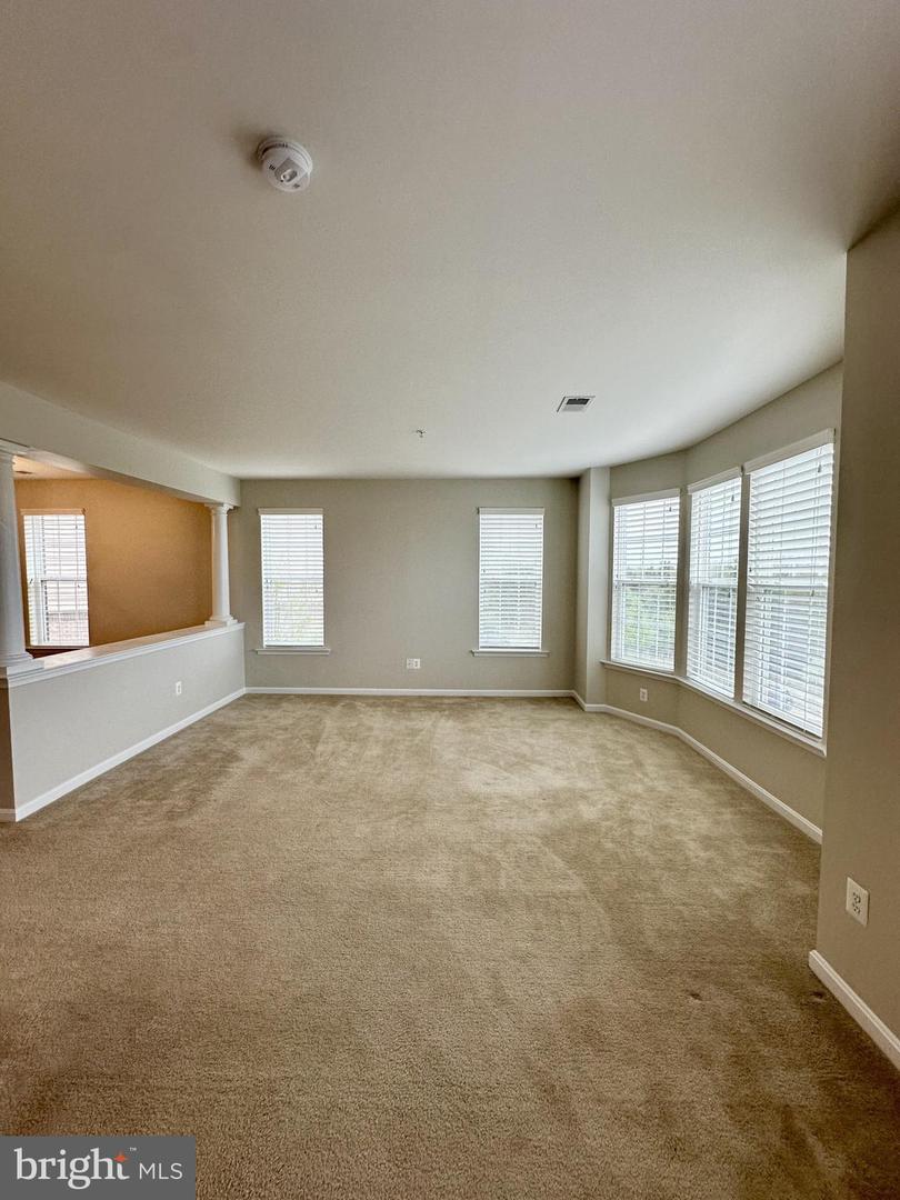 43903 CENTERGATE DR, ASHBURN, Virginia 20148, 3 Bedrooms Bedrooms, ,2 BathroomsBathrooms,Residential,For sale,43903 CENTERGATE DR,VALO2092606 MLS # VALO2092606