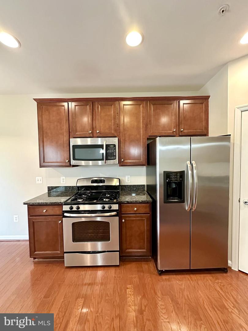 43903 CENTERGATE DR, ASHBURN, Virginia 20148, 3 Bedrooms Bedrooms, ,2 BathroomsBathrooms,Residential,For sale,43903 CENTERGATE DR,VALO2092606 MLS # VALO2092606