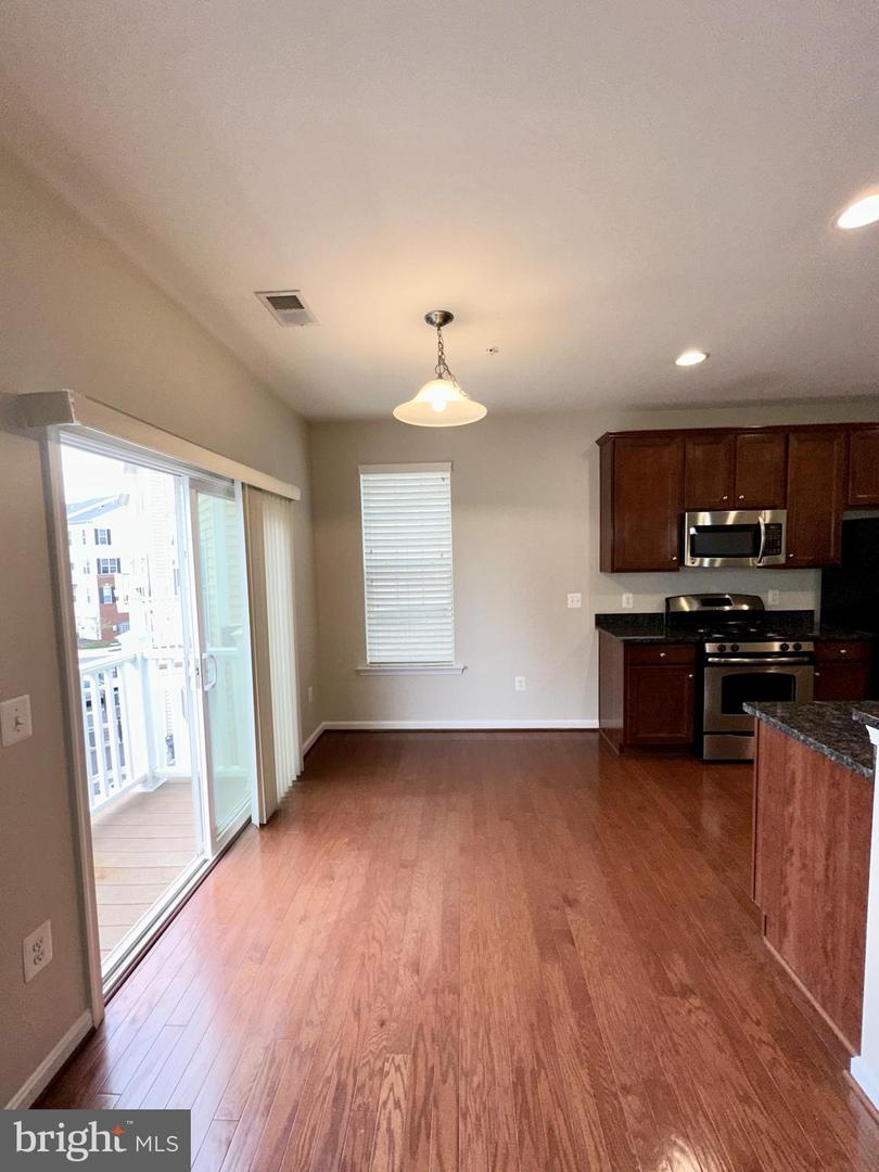 43903 CENTERGATE DR, ASHBURN, Virginia 20148, 3 Bedrooms Bedrooms, ,2 BathroomsBathrooms,Residential,For sale,43903 CENTERGATE DR,VALO2092606 MLS # VALO2092606