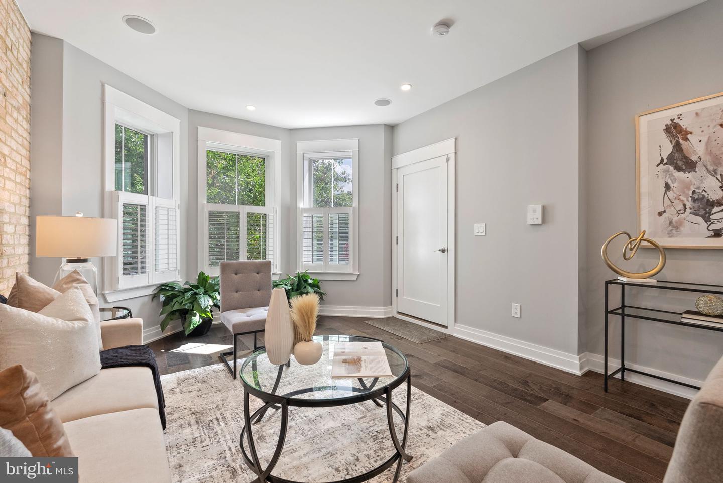 900 11TH ST NE #1, WASHINGTON, District Of Columbia 20002, 3 Bedrooms Bedrooms, ,3 BathroomsBathrooms,Residential,For sale,900 11TH ST NE #1,DCDC2193168 MLS # DCDC2193168