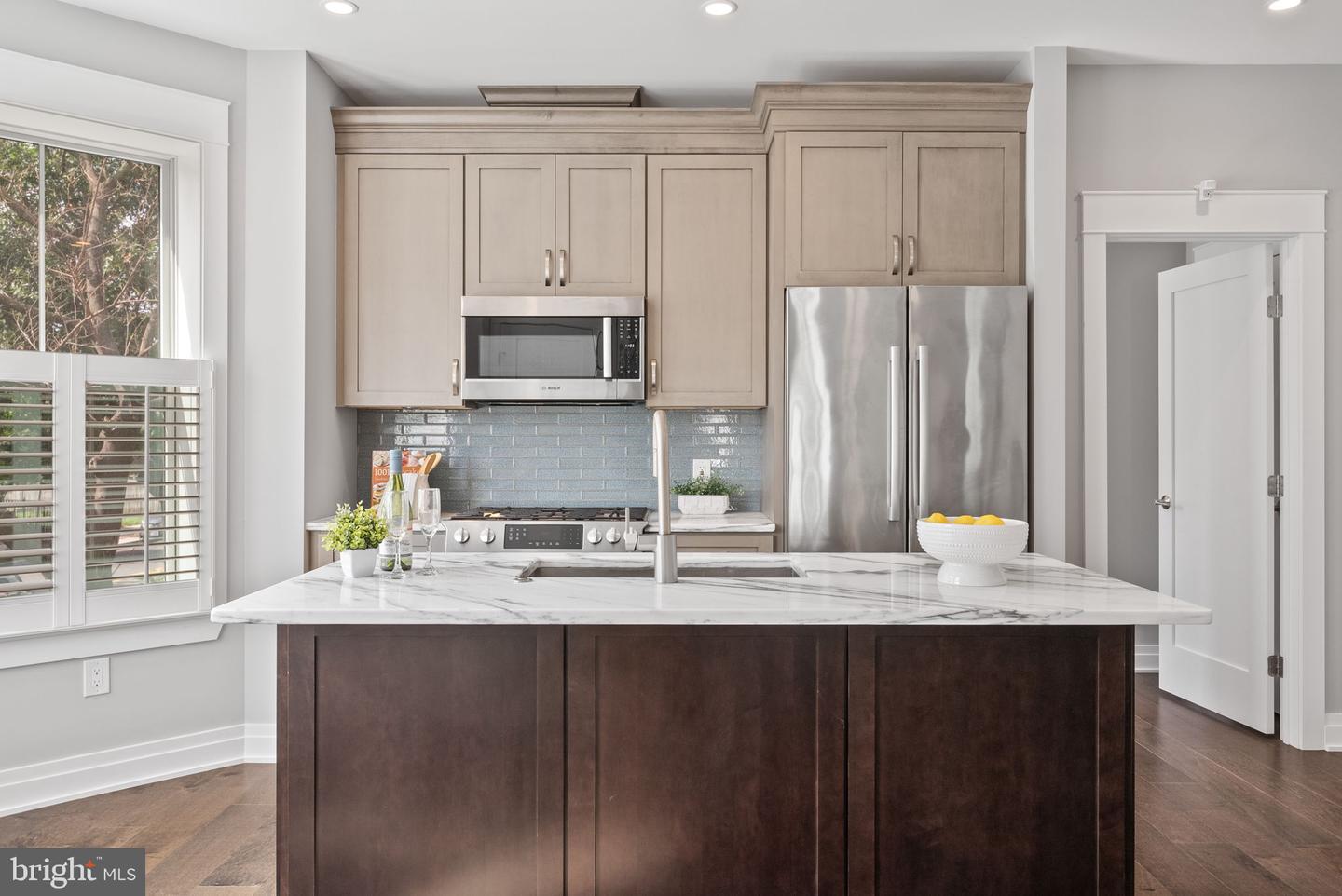 900 11TH ST NE #1, WASHINGTON, District Of Columbia 20002, 3 Bedrooms Bedrooms, ,3 BathroomsBathrooms,Residential,For sale,900 11TH ST NE #1,DCDC2193168 MLS # DCDC2193168