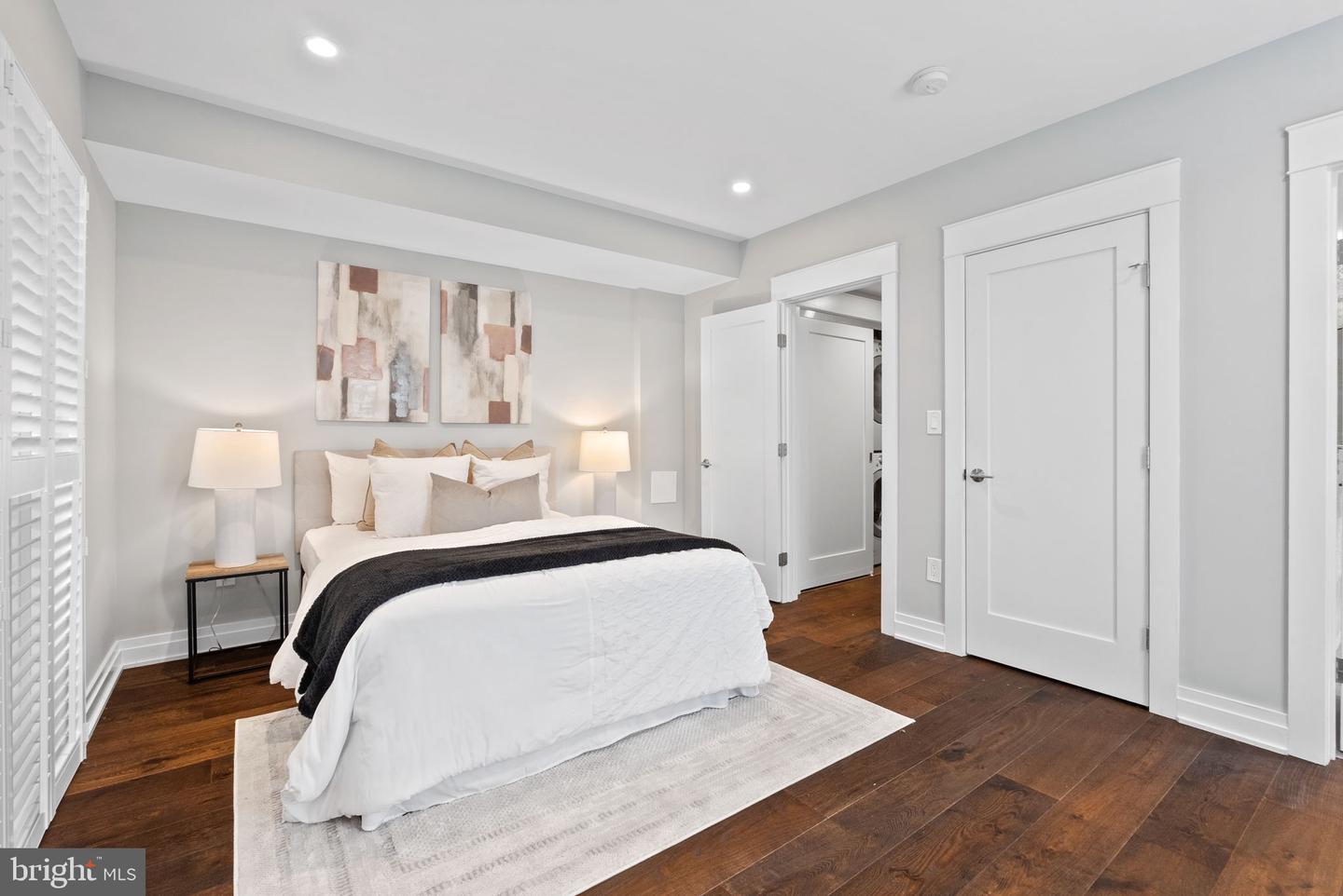 900 11TH ST NE #1, WASHINGTON, District Of Columbia 20002, 3 Bedrooms Bedrooms, ,3 BathroomsBathrooms,Residential,For sale,900 11TH ST NE #1,DCDC2193168 MLS # DCDC2193168