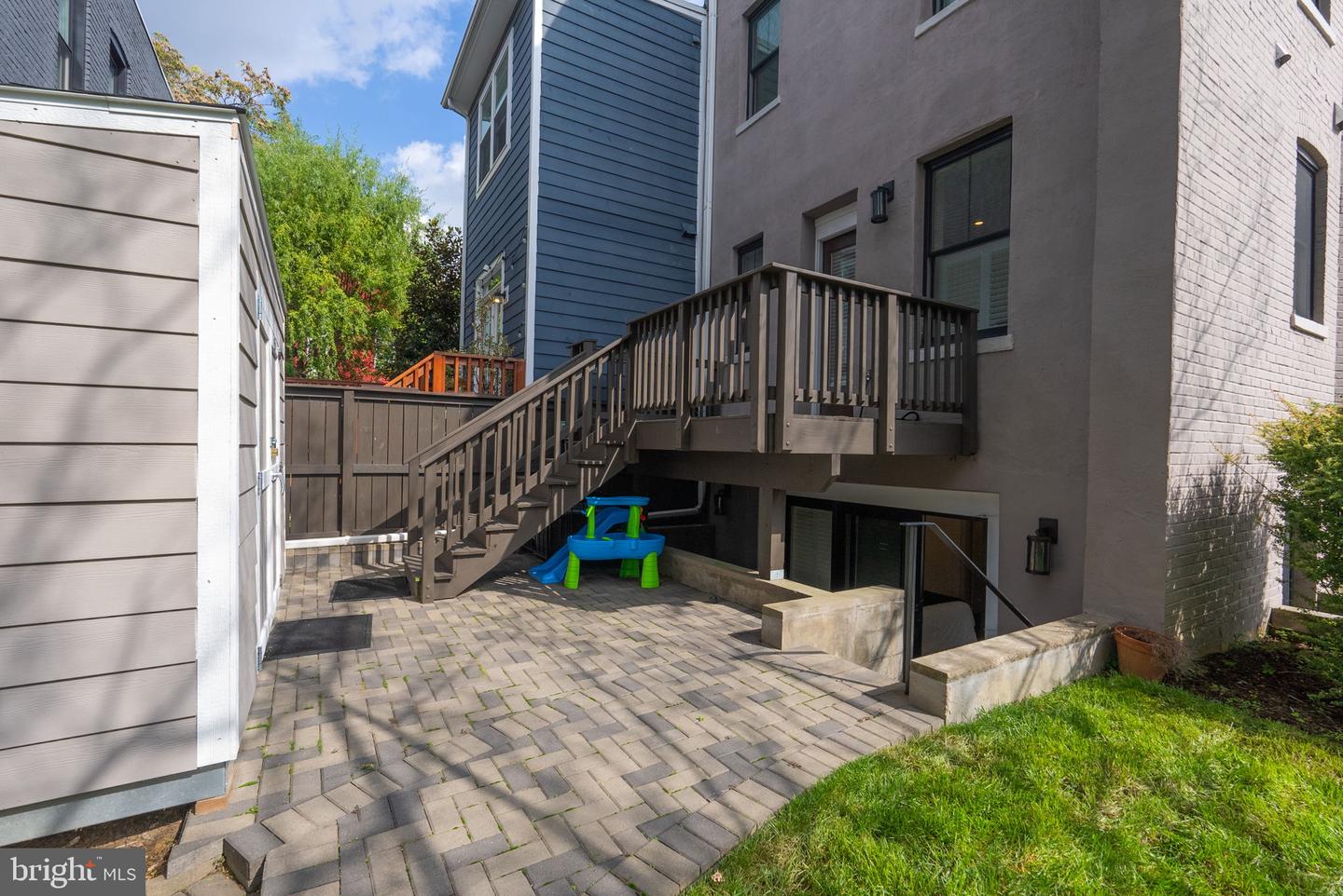 900 11TH ST NE #1, WASHINGTON, District Of Columbia 20002, 3 Bedrooms Bedrooms, ,3 BathroomsBathrooms,Residential,For sale,900 11TH ST NE #1,DCDC2193168 MLS # DCDC2193168