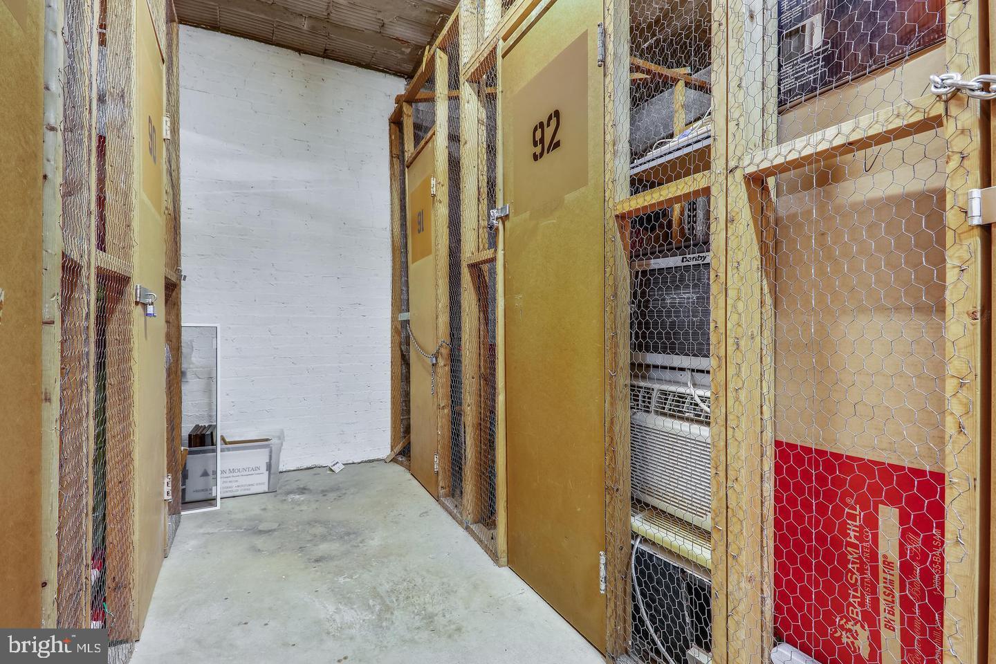 2737 DEVONSHIRE PL NW #D, WASHINGTON, District Of Columbia 20008, 1 Bedroom Bedrooms, ,1 BathroomBathrooms,Residential,For sale,2737 DEVONSHIRE PL NW #D,DCDC2193228 MLS # DCDC2193228