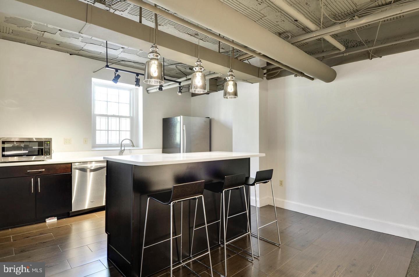 2737 DEVONSHIRE PL NW #D, WASHINGTON, District Of Columbia 20008, 1 Bedroom Bedrooms, ,1 BathroomBathrooms,Residential,For sale,2737 DEVONSHIRE PL NW #D,DCDC2193228 MLS # DCDC2193228