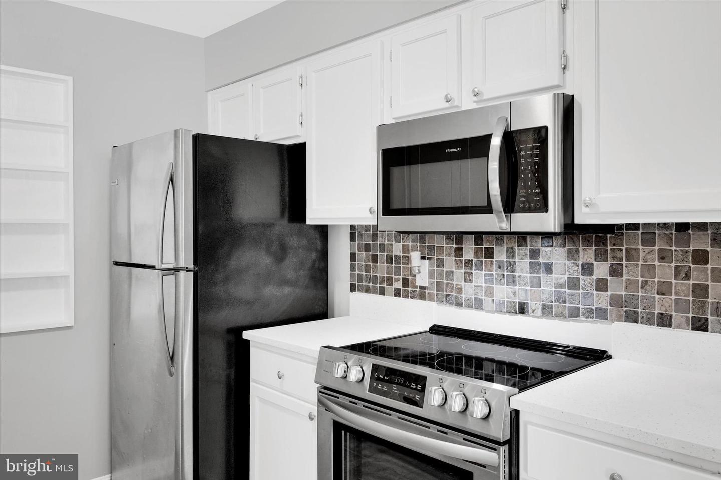 1100 QUAKER HILL DR #10, ALEXANDRIA, Virginia 22314, 2 Bedrooms Bedrooms, ,1 BathroomBathrooms,Residential,For sale,1100 QUAKER HILL DR #10,VAAX2043556 MLS # VAAX2043556