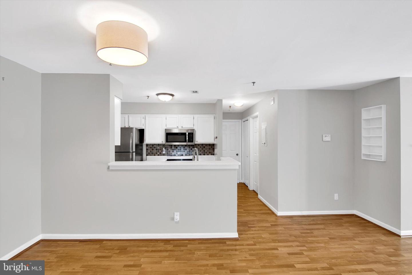 1100 QUAKER HILL DR #10, ALEXANDRIA, Virginia 22314, 2 Bedrooms Bedrooms, ,1 BathroomBathrooms,Residential,For sale,1100 QUAKER HILL DR #10,VAAX2043556 MLS # VAAX2043556