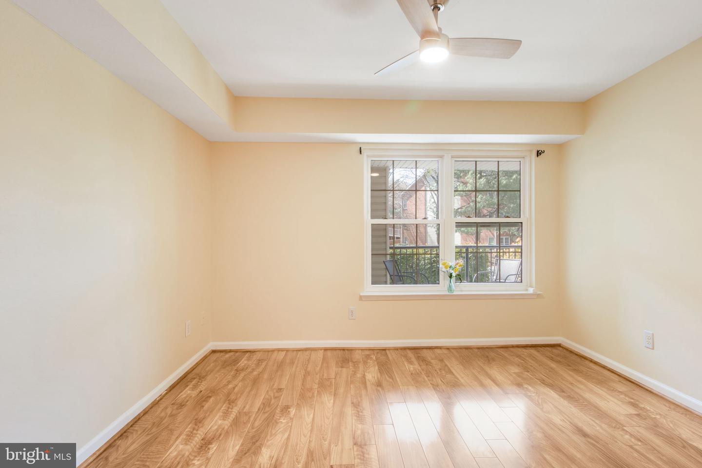3313 WYNDHAM CIR #1218, ALEXANDRIA, Virginia 22302, 1 Bedroom Bedrooms, ,1 BathroomBathrooms,Residential,For sale,3313 WYNDHAM CIR #1218,VAAX2043566 MLS # VAAX2043566